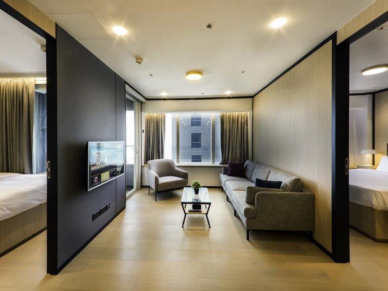 Cm+ And Serviced Khách sạn hẻo lánh 4*